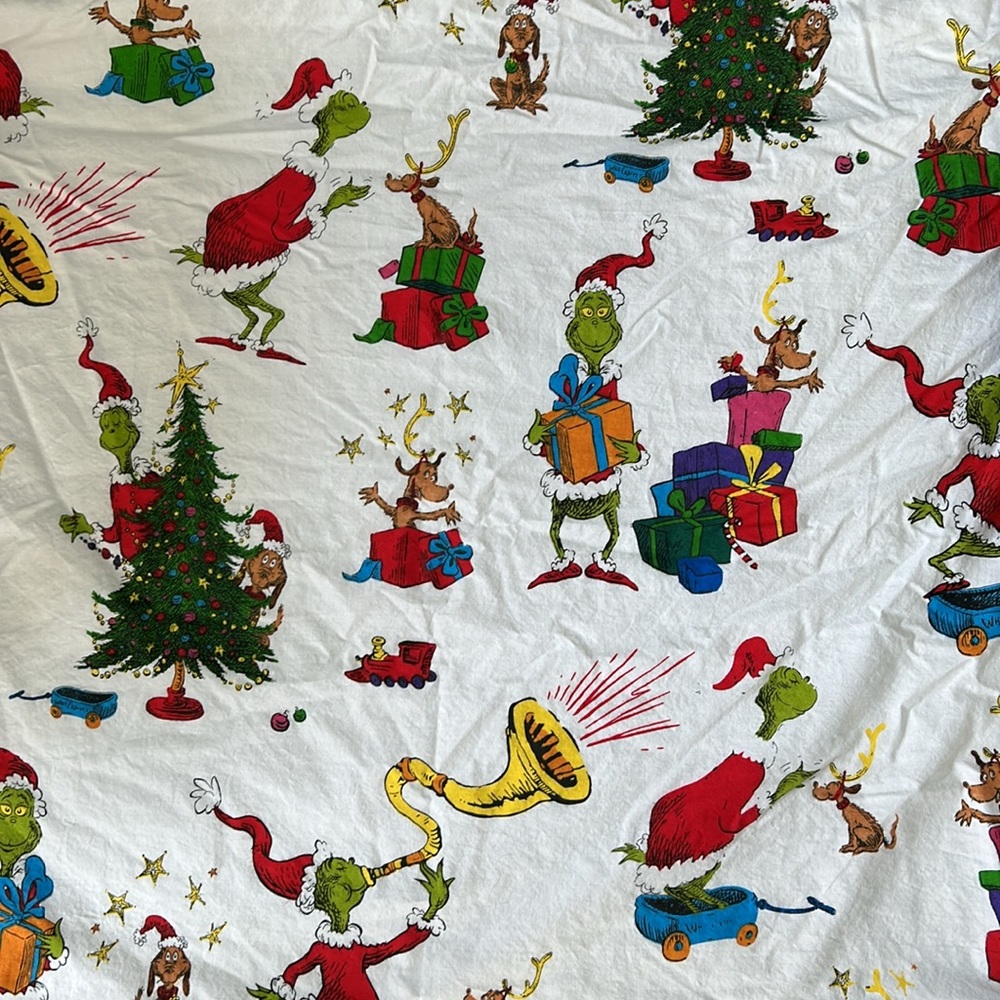 The Grinch Christmas Crib Sheet by Pottery Barn Kids
